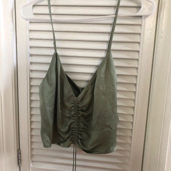 SOLD NWT Wilfred Aritzia Verso Camisole Sage Green - Picture 3 of 4